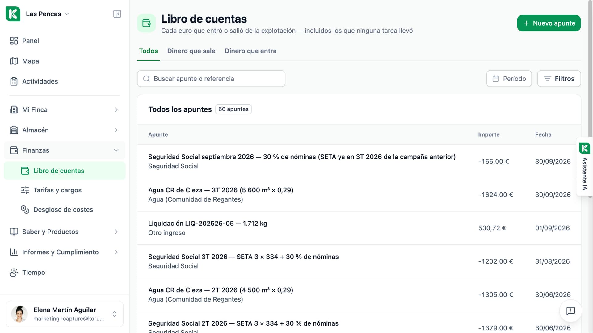Página Libro de cuentas de Koru: partidas de ingreso y gasto con fecha, categoría, a qué están vinculadas e importe.