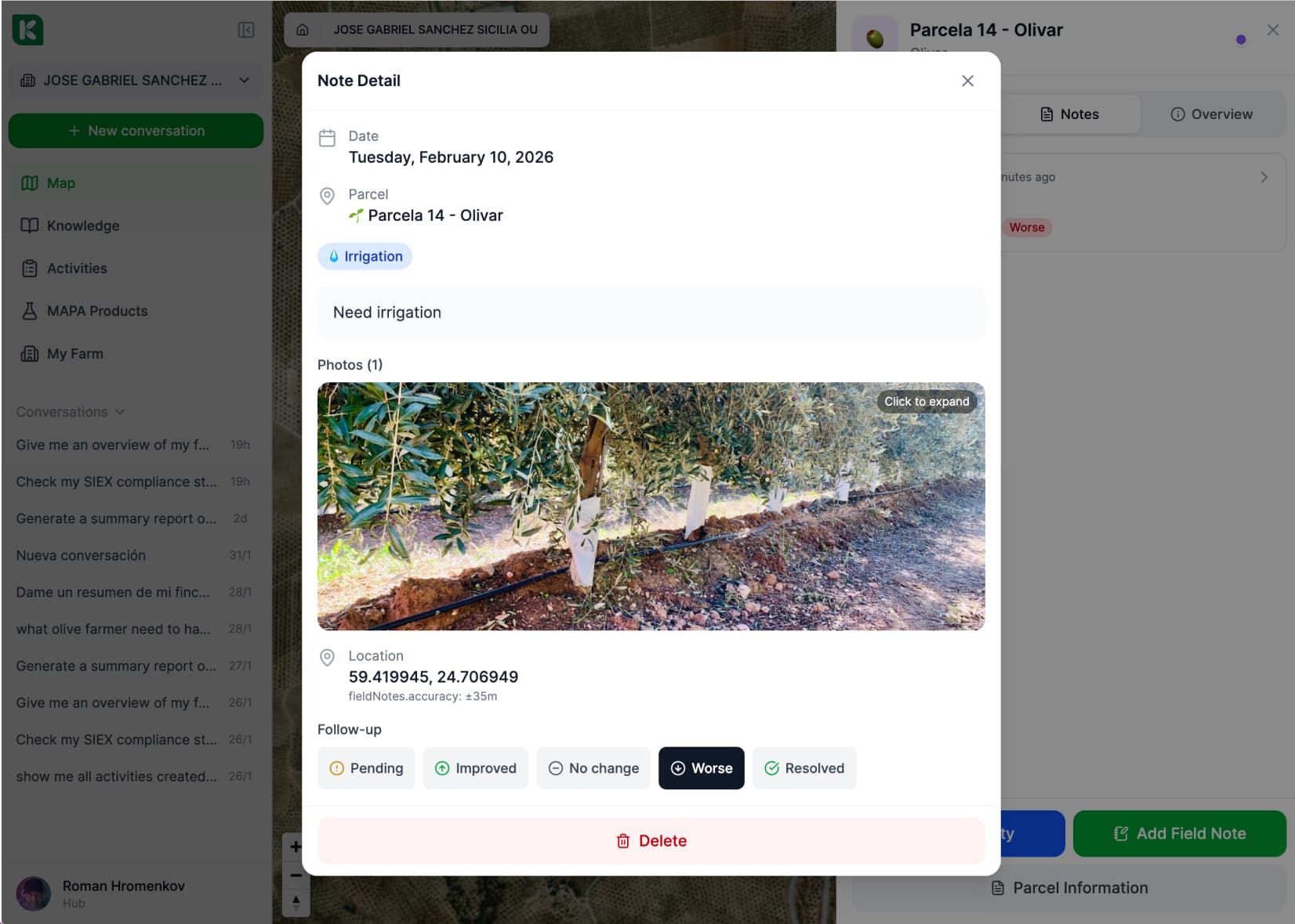 Field notes — note detail with photo, GPS location, and follow-up status